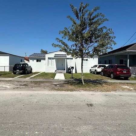 Lyz Miami Airport Apartment Bagian luar foto
